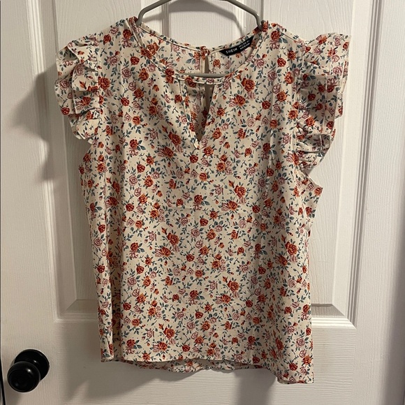 SHEIN Tops - SHEIN Floral Ruffle Sleeve Blouse